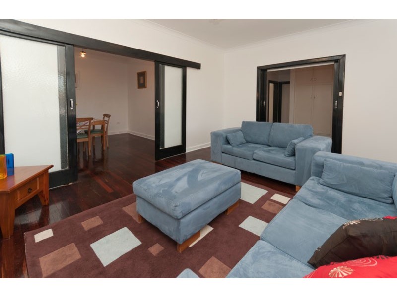 4 Water Street, Kensington Park SA 5068