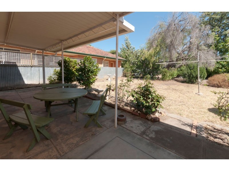 4 Water Street, Kensington Park SA 5068