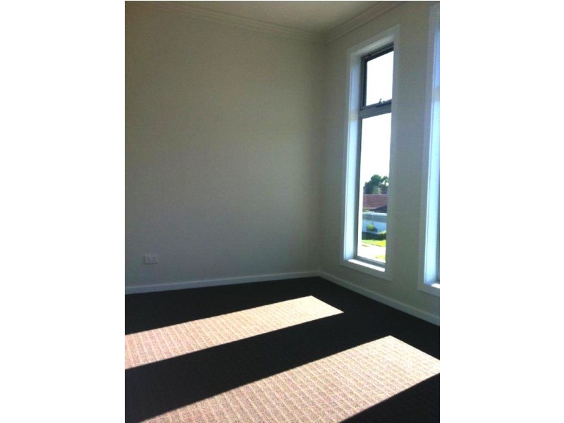 1/1a Montrose Avenue, Seaton SA 5023