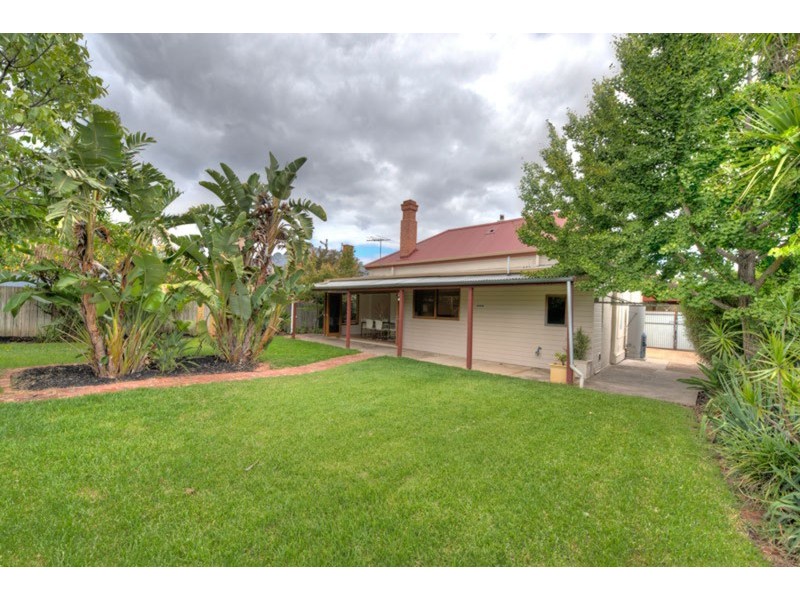 20 Loch Street, Stepney SA 5069