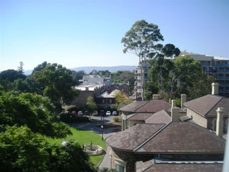 423/281-286 North Terrace, Adelaide SA 5000