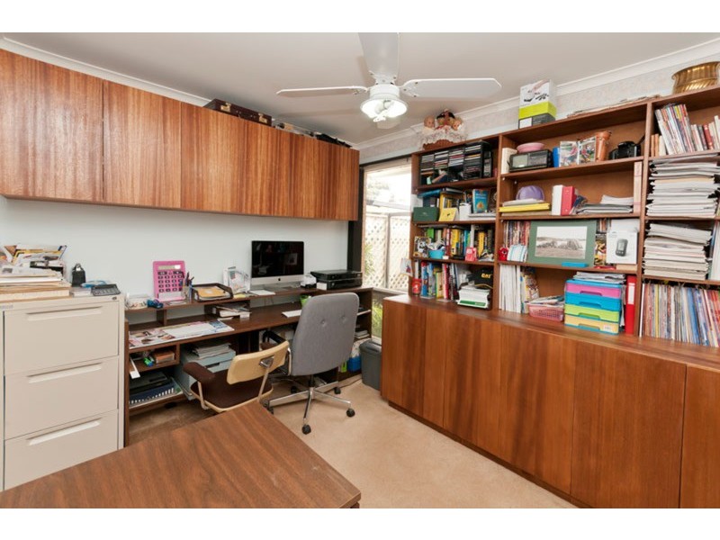 13 Salisbury Avenue, Morphett Vale SA 5162