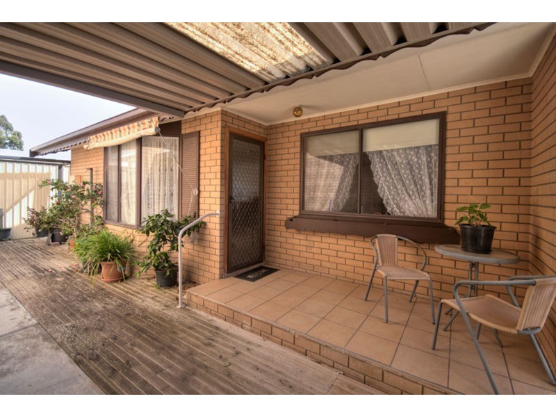 13 Salisbury Avenue, Morphett Vale SA 5162