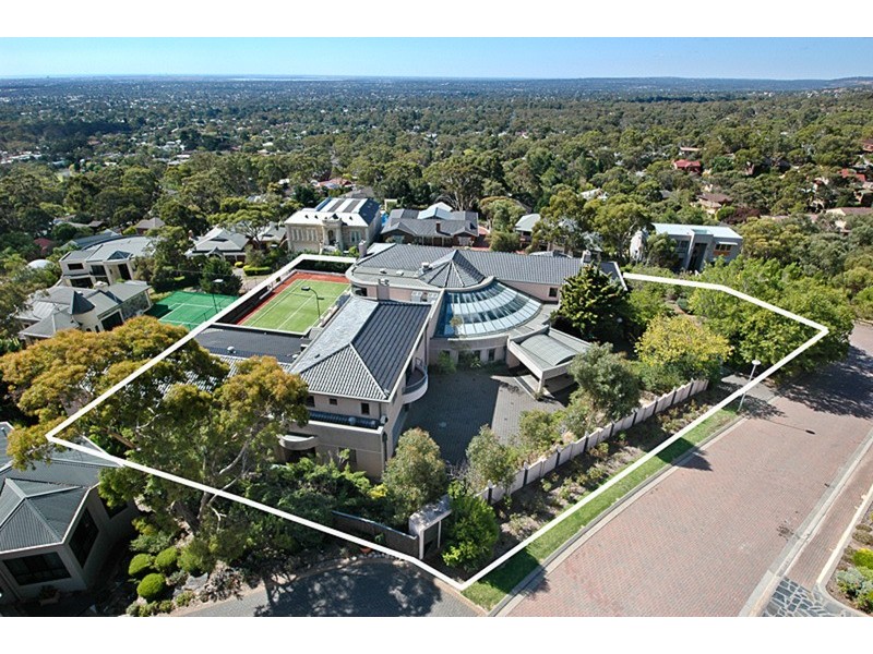 19 Burnalta Crescent, Burnside SA 5066