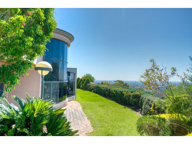 19 Burnalta Crescent, Burnside SA 5066