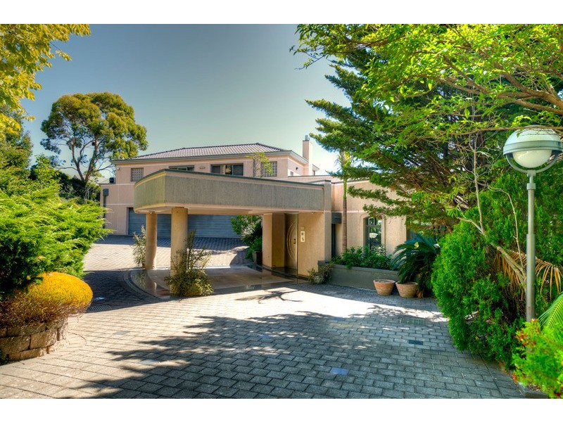 19 Burnalta Crescent, Burnside SA 5066