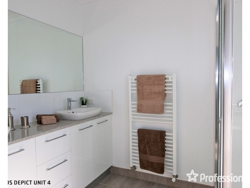 3/47 Race Street, Flora Hill VIC 3550