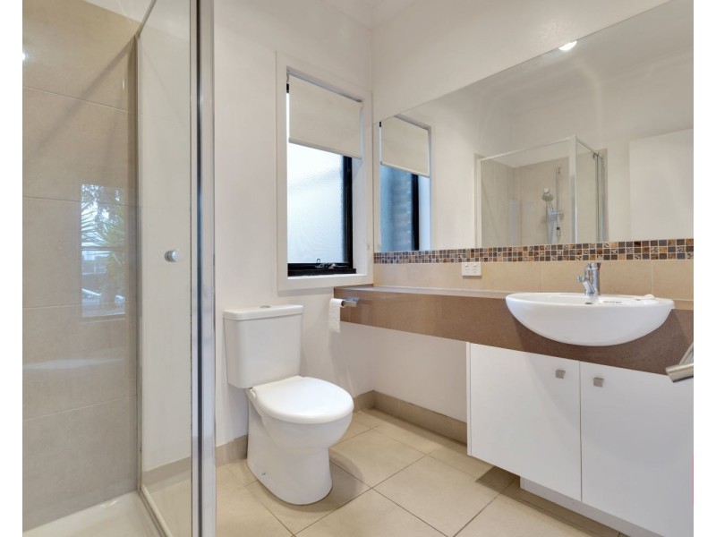 69 Osborne Street, Flora Hill VIC 3550