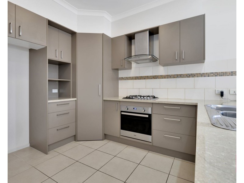 69 Osborne Street, Flora Hill VIC 3550