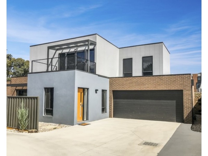 2/57A Honeysuckle Street, Bendigo VIC 3550