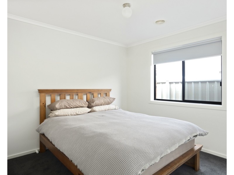 37 Saxby Drive, Strathfieldsaye VIC 3551