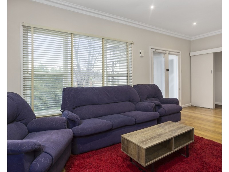 10 Symonds Street, Golden Square VIC 3555