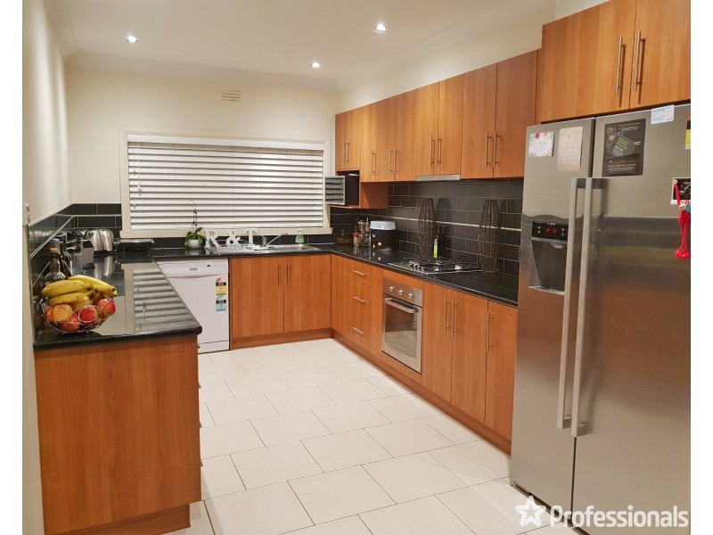 52 Specimen Hill Road, Golden Square VIC 3555