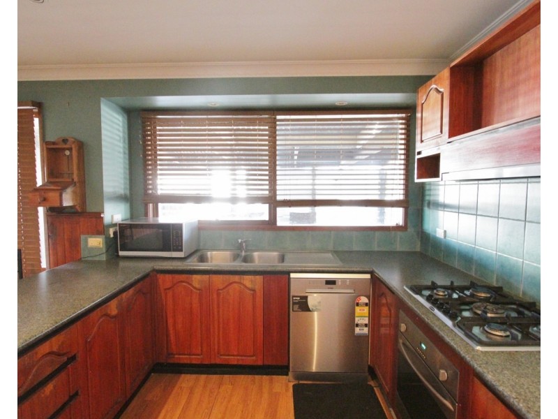 245 Allingham Street, Kangaroo Flat VIC 3555