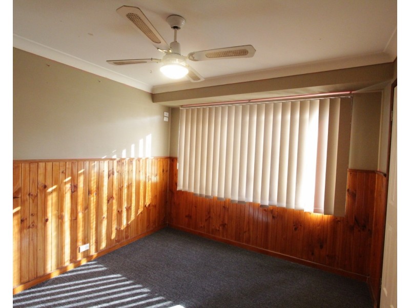 245 Allingham Street, Kangaroo Flat VIC 3555