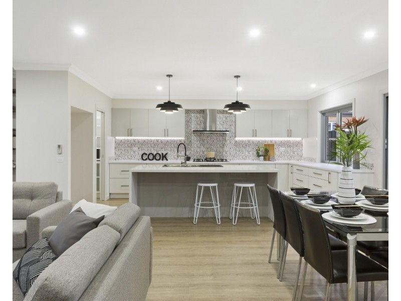 1 Chaplin Court, Eaglehawk VIC 3556