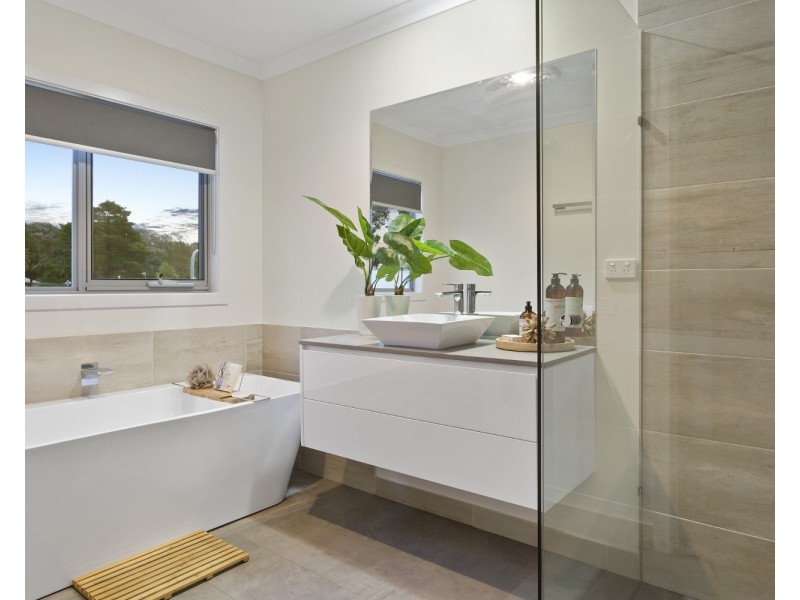 1 Chaplin Court, Eaglehawk VIC 3556