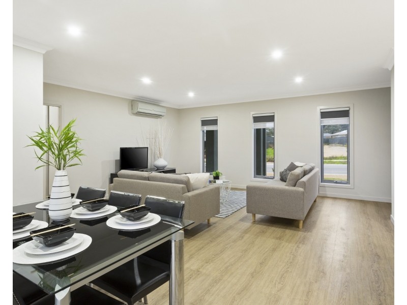 1 Chaplin Court, Eaglehawk VIC 3556