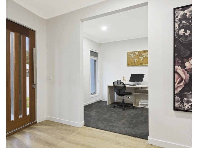 1 Chaplin Court, Eaglehawk VIC 3556