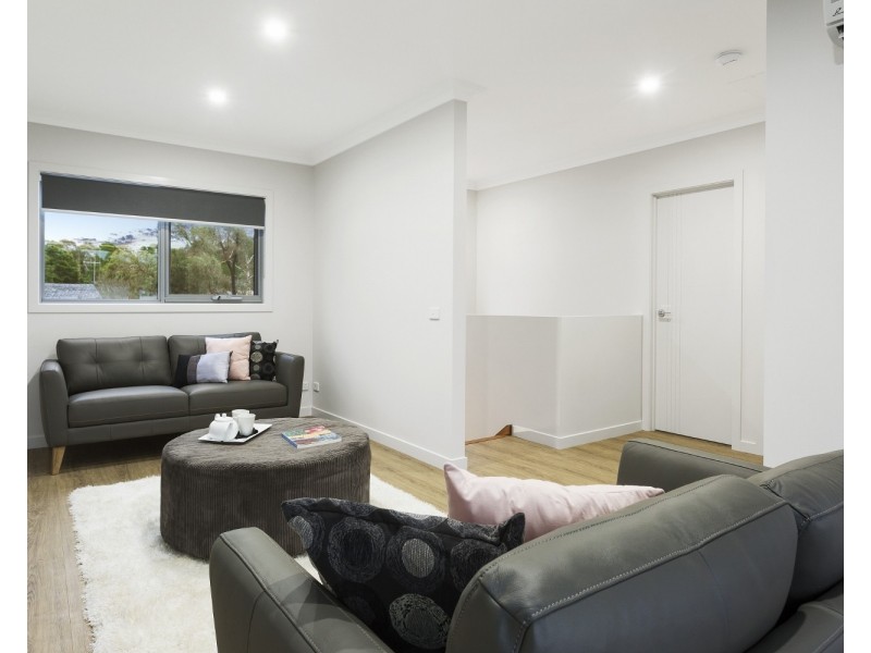 1 Chaplin Court, Eaglehawk VIC 3556