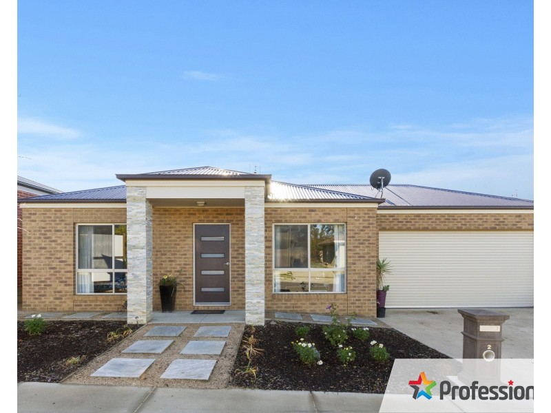 2 Maplewood Court, White Hills VIC 3550