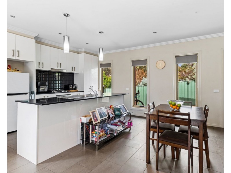 3/17 Spring Gully Road, Spring Gully VIC 3550