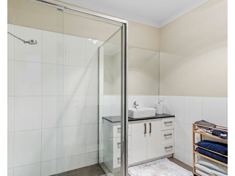 3/17 Spring Gully Road, Spring Gully VIC 3550