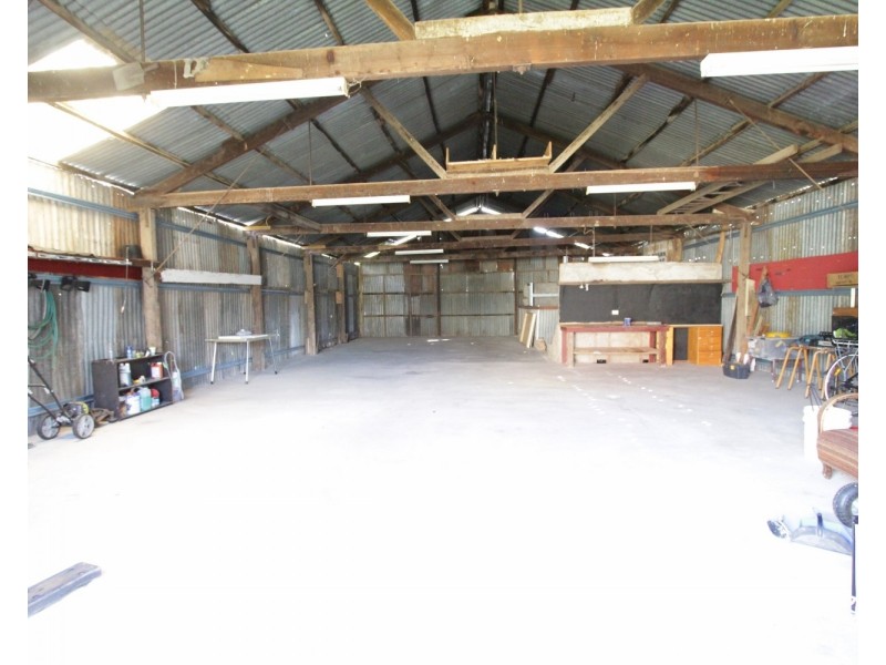 50 Goldsmiths Road, Eaglehawk VIC 3556