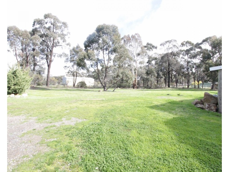 50 Goldsmiths Road, Eaglehawk VIC 3556