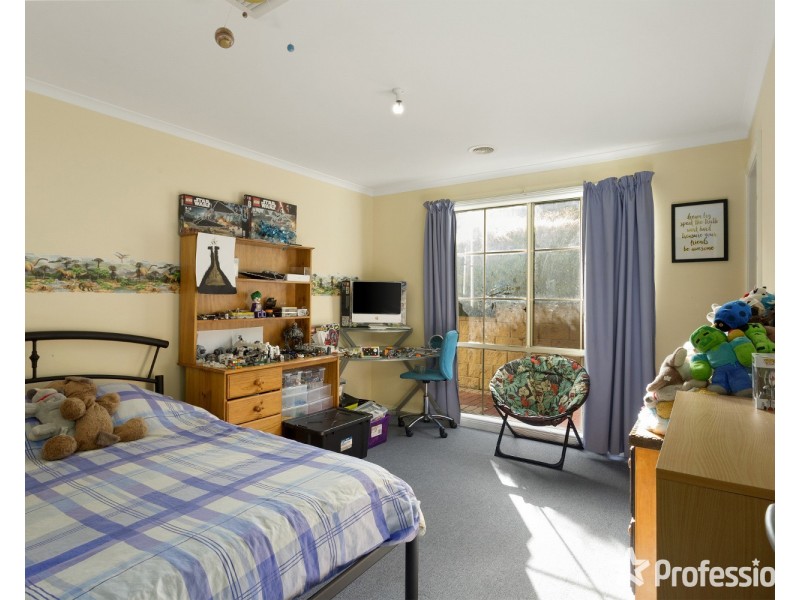 24 Aspera Way, Kangaroo Flat VIC 3555