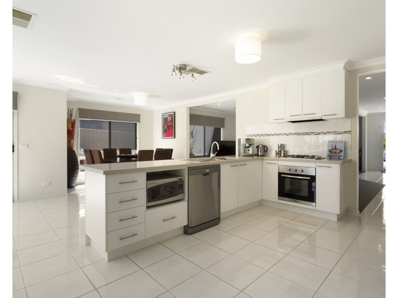 78  Bassett Drive, Strathfieldsaye VIC 3551