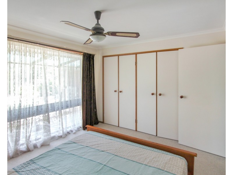 140 Crusoe Road, Kangaroo Flat VIC 3555