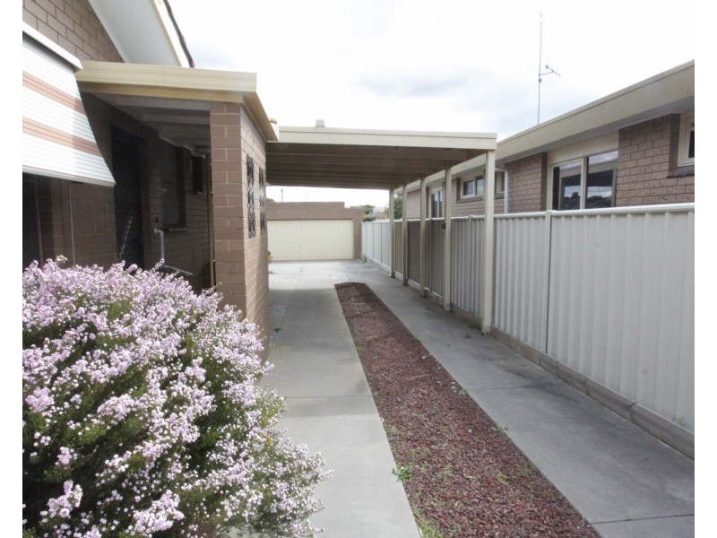 57 Short Street, Kangaroo Flat VIC 3555