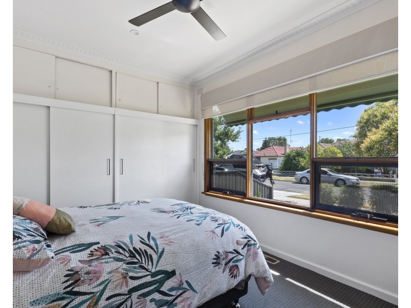 26 Derna Court, Golden Square VIC 3555
