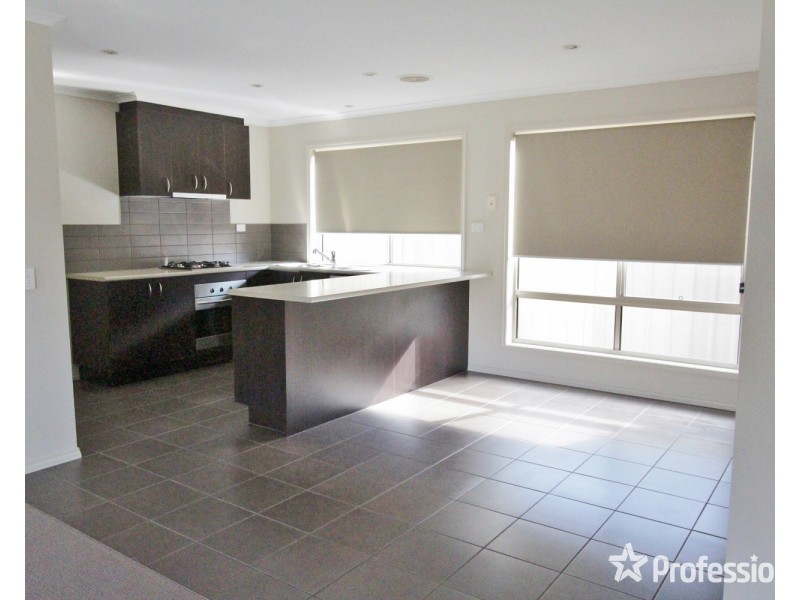 26 Cooba Drive, Epsom VIC 3551