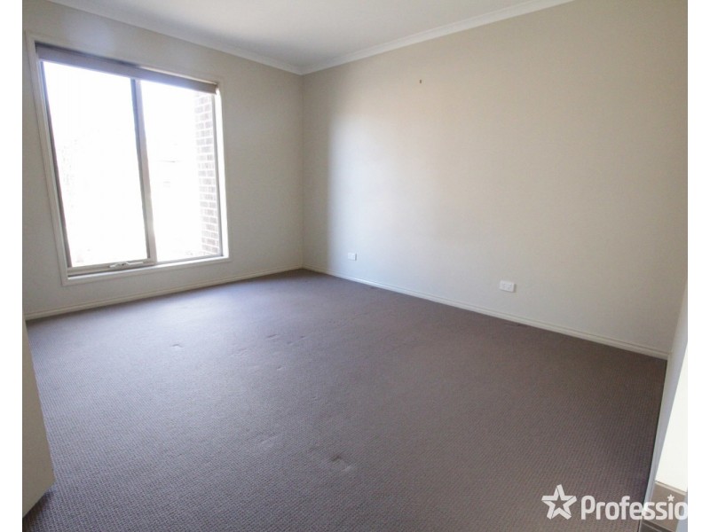 26 Cooba Drive, Epsom VIC 3551