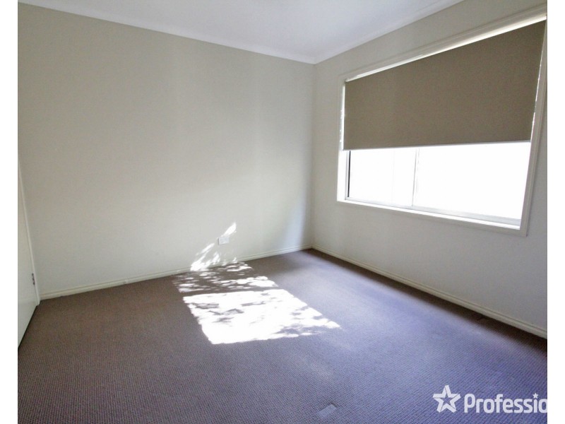 26 Cooba Drive, Epsom VIC 3551