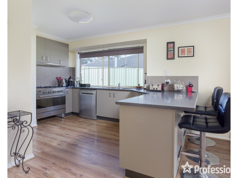 24 Aspera Way, Kangaroo Flat VIC 3555