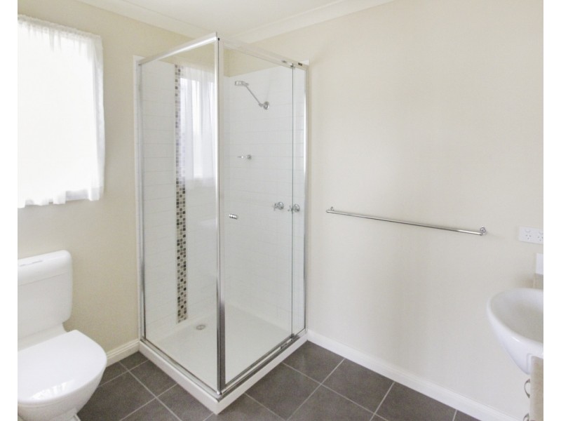 4 Lyndam Avenue, Maiden Gully VIC 3551