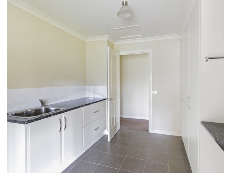 4 Lyndam Avenue, Maiden Gully VIC 3551