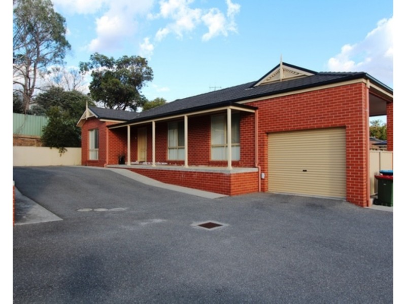 3/49 Church Street, Kangaroo Flat VIC 3555
