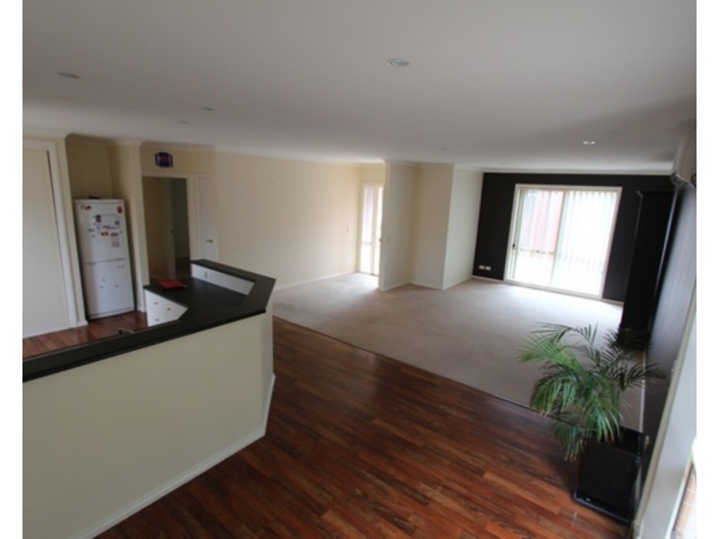 3/49 Church Street, Kangaroo Flat VIC 3555