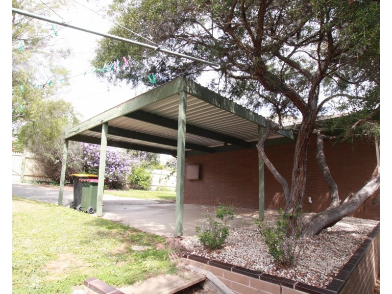 7 Cousins Street, Strathdale VIC 3550