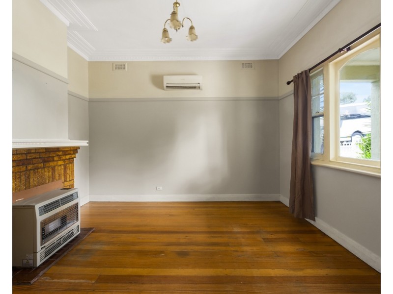 332 Eaglehawk Road, California Gully VIC 3556