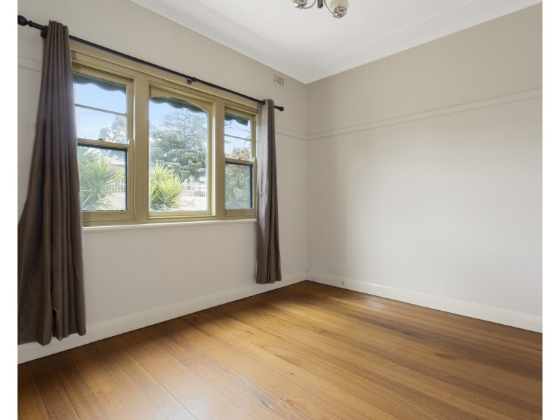 332 Eaglehawk Road, California Gully VIC 3556