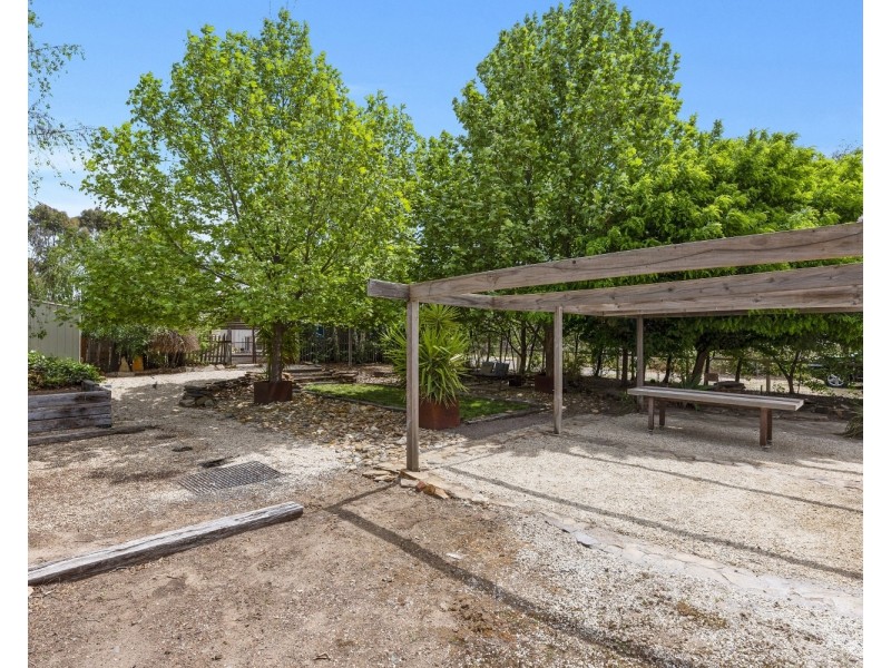 93 Sailors Gully Road, Eaglehawk VIC 3556