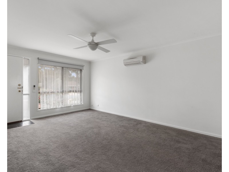 2/51 Butcher Street, Strathdale VIC 3550