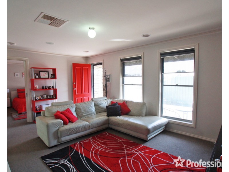 2 Kensington Grove, North Bendigo VIC 3550