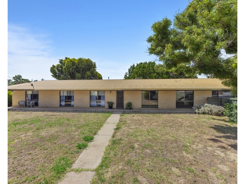 568-570 Napier Street, White Hills VIC 3550