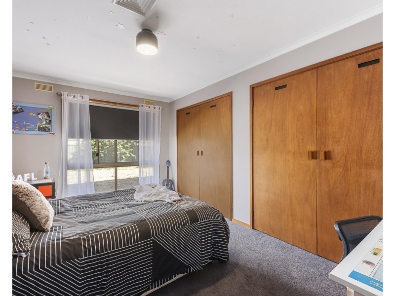 568-570 Napier Street, White Hills VIC 3550